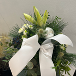 Laden Sie das Bild in den Galerie-Viewer, Adventsstrauß
